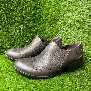 Size 8 Women’s - Born Boots Amibeth Ankle Booties Leather Heels Slip On Casual